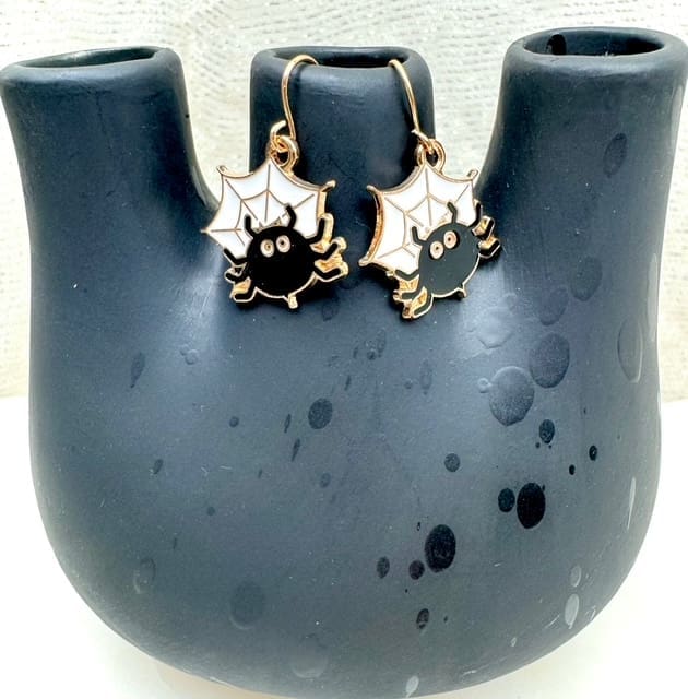 Halloween Spider Web Dangle Earrings - Image 4